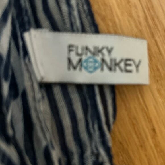 Big Beautiful Scarf Wrap Shawl - Picture 3 of 3